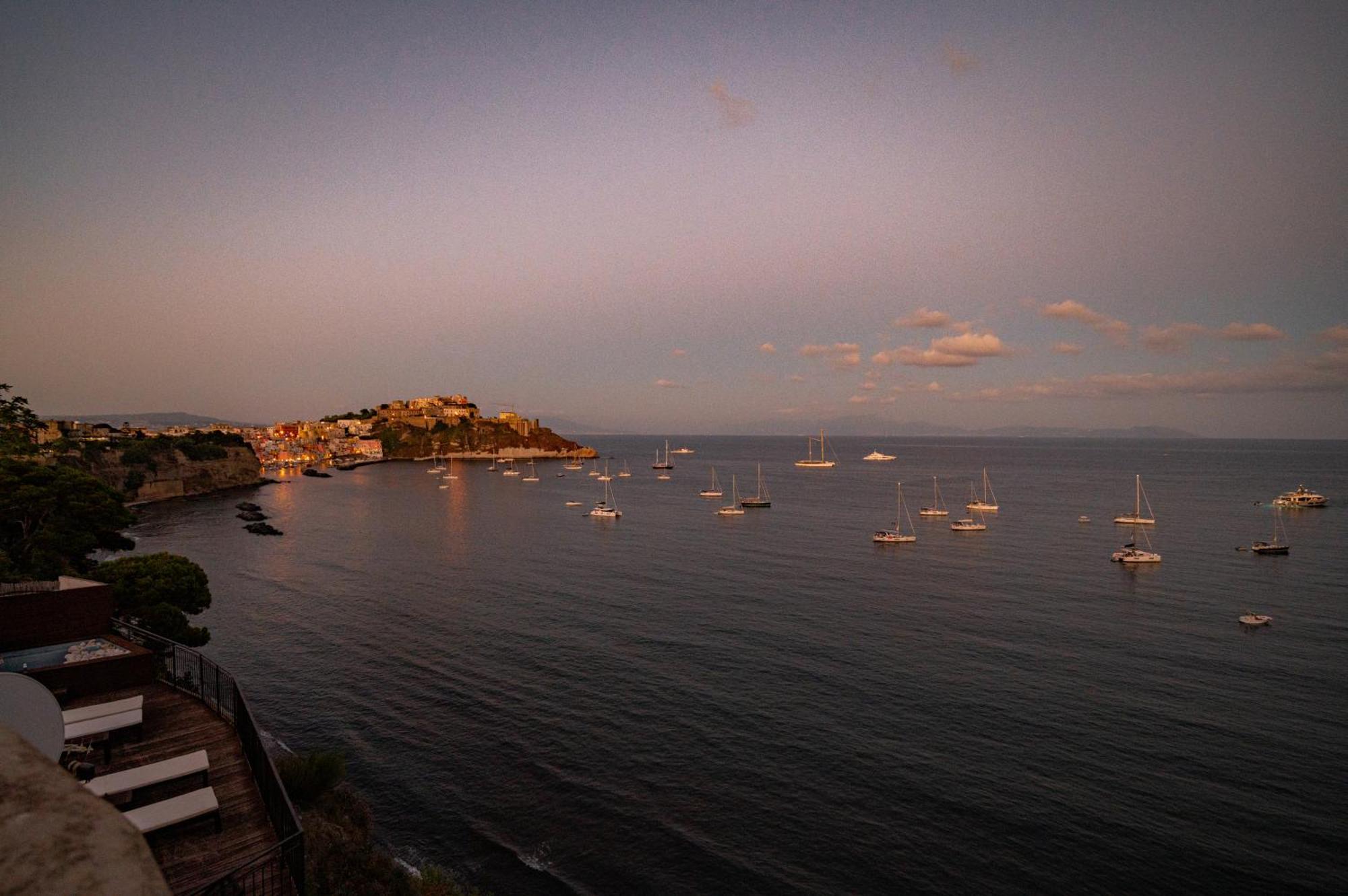 Fuorimare Dimora Storica Hotel Procida Exterior photo